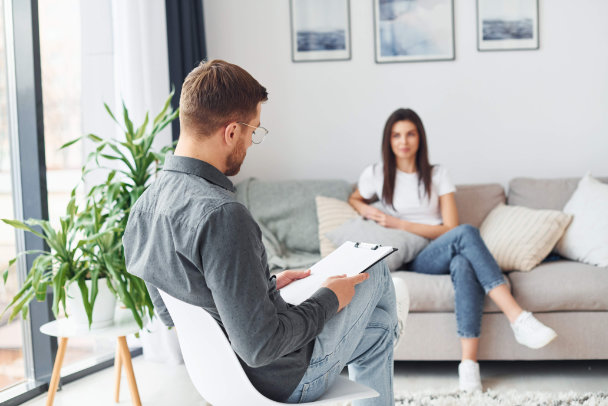 INTRODUÇÃO A PSICOLOGIA CLÍNICA